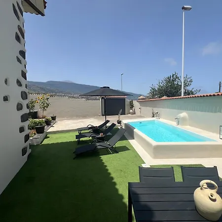 Casa Cucos Willa *